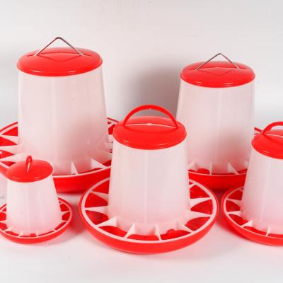 China Farms Chicken / Poultry Plastic Feeders And Drinker For Poultry Farm for sale