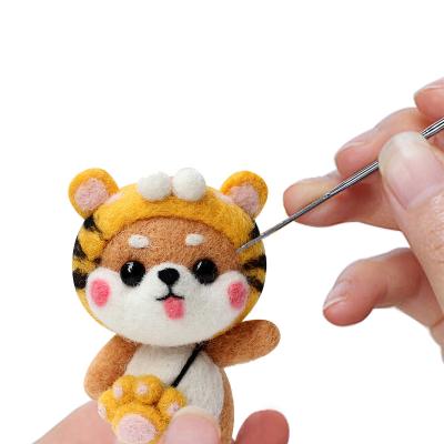 China DIY Felting Kit Needle Felting Kit 25 Colors Wool Felt Tools Hand Turning DIY Craft for sale