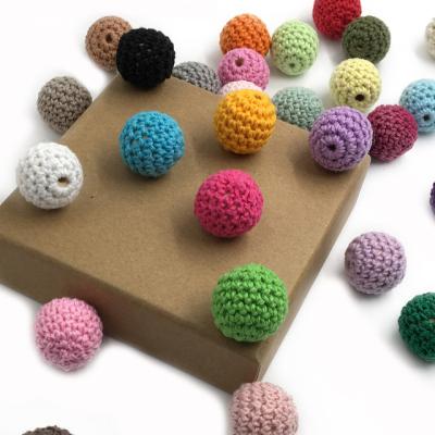 China DIY Handmade Baby Round Beads Safety Crochet Beads Natural Wooden Balls Knitting Beads for sale