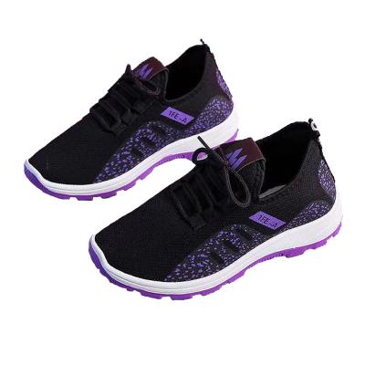 China Women's Casual Walking Shoes Thick Wear-resistant Non-slip Bottom Trend Anti-slippery Women's Fashion Shoes for sale