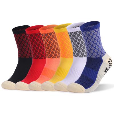 China QUICK DRY High Quality Non Slip Non Crew Nylon Grip Anti Slip Sports Soccer Socks for sale