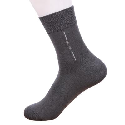 China New Fashion Deodorization Breathable QUICK DRY Sock Men's Bamboo Crew For Summer Solid Color for sale