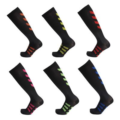 China Attractive Design QUICK DRY Casual Knee High Private Label Compression Sports Socks for sale