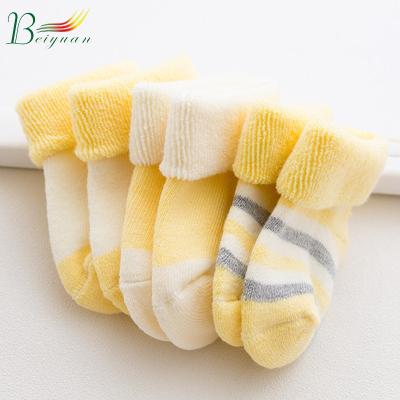 China Autumn And Winter Thickening Baby Terry Striped Cartoon Pine Mouth Kids Antibacterial Cotton Tube Thermal Baby Booties Toddler Sock for sale