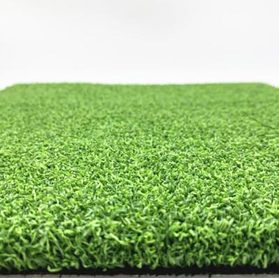 China PP Putting Green Curly Turf Artificial Grass Golf Mat for sale