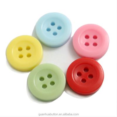 China Sustainable Fashion 10mm To 19mm Resin Four Hole Sewing Shirt Buttons For Clothes for sale