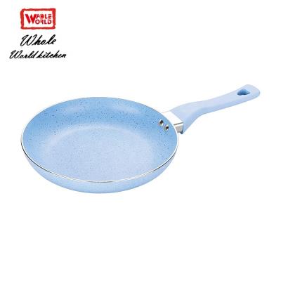 China Viable Colorful Ceramic Coating Pan Ice 20cm Frying Pan Cold Fried Ice Cream Machine With Cover for sale