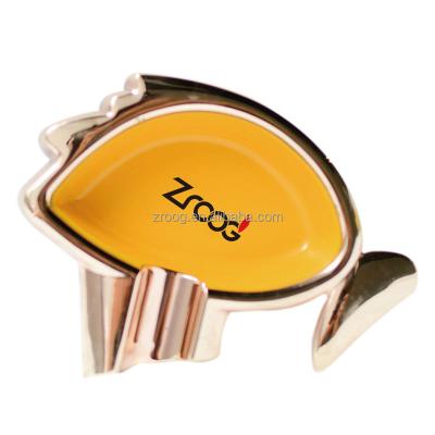 China Lovisle Home Technology Wholesale Manufacturer Original Classic Colorful Portable Cigar Ashtray With Custom Metal Logo for sale