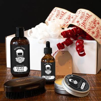 China Whitening Beard Care Set Mens Beard Growth Serum Oil Men's Grooming Organic Beard Care With Beard Roller for sale