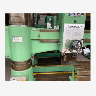 China Garment Shops Used Press Brake Machine Hydraulic Radial Tapping Z3050x16 for sale