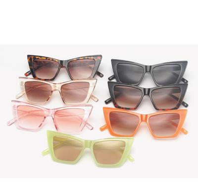 China Fashion 2021 Cheap Sunglasses Trending Custom Oversized Sun Glass Shades Sunglasses For Ladies Cat Sunglasses for sale