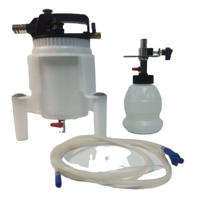 China Operation is simple vacuum type air brake type kit with 2L brake fluid extractor and 1L refilling bottle for auto car truck use for sale