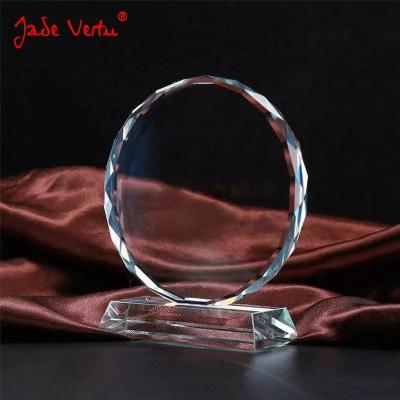 China Crystal Glass Trofeo Trophy For Business Gift Europe Awards Sporting Events K9 White 3d Laser Engrving Custom Round Glass Trofeo for sale