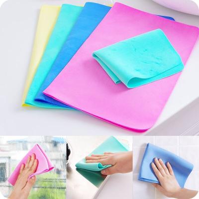 China High Viable Absorbent Car Pet Hair Drying Chamois Opp Bag Packaging PVA Chamois Towel for sale