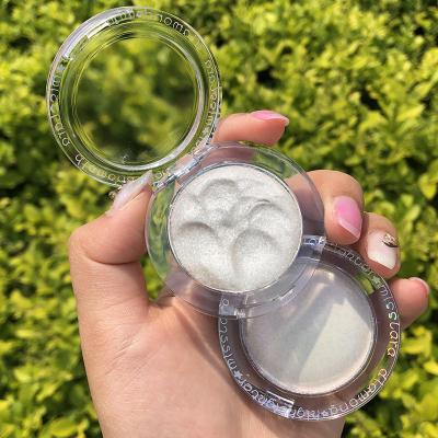 China Waterproof Highlighter Powder Makeup 4 Shades Mashed Potato Texture Face Highlighter Highlighter Iluminador Cruelty Free for sale