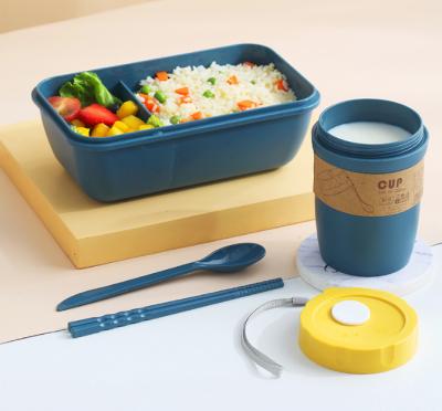 China Disposable microwave cool lunch box with spoon and fork for sale