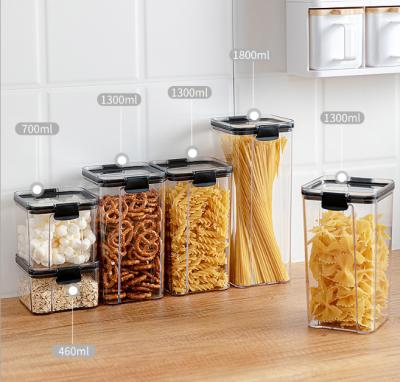 China Sustainable Food Storage Containers Plastic Cereal Containers With Easily Lock Lids for sale