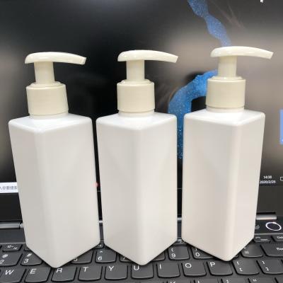 China Custom logo 200ml square cosmetic packaging plastic shampoo medicine bottle with press lotion pump cap for sale