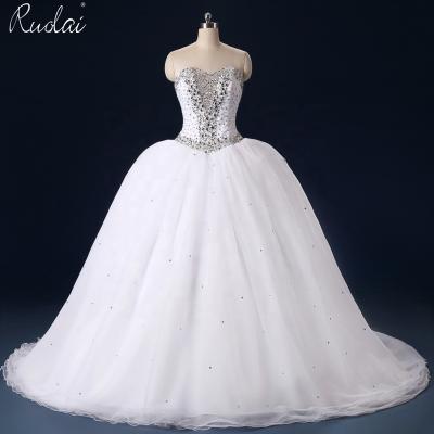 China Supplier PWD-H1085 Luxury Beaded Silver Crystals Rhinestones Anti-static Luxury Tulle Ball Gown Bridal Wedding Dress for sale