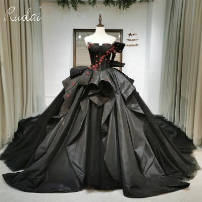 China Ruolai ZW00135 3D Flower Sweetheart Ball Gown Wedding Dresses Breathable Fascinating Strapless Crystal Beading Wedding Dress Black Color for sale