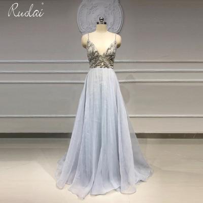 China Custom Made Sexy Back Luxury Long Cross Evening Dress OEV-L4006 Anti-Static Crystal Spaghetti Strap Prom Dress for sale