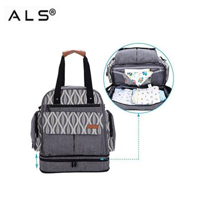 China 2020 Messenger Diaper Bag Designed Messenger Functional Packing Expandable Diaper Bag for sale