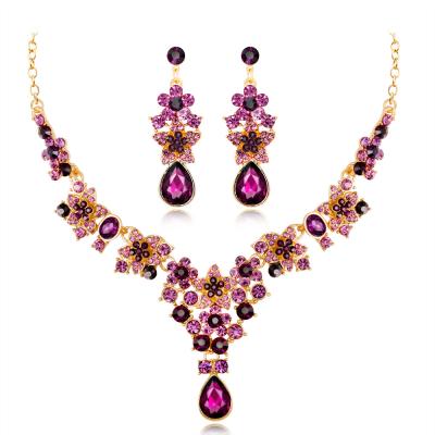 China Vintage Bride Necklace Earrings Set Alloy Women's Five-Pointed Star Necklace Two-Piece Earrings Jewelry Set for sale