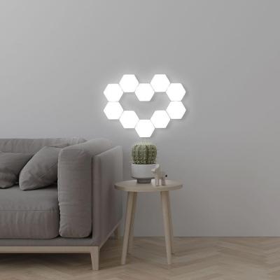 China 2019 New DIY Home Room Bedroom Decor Creative Night Light Smart Touch Honeycomb Wall Light for sale