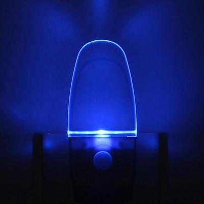 China Modern Human Induction Sensor Plug In Night Light With Motion Activated Blue LED Night Light for sale