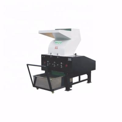 Cina High efficiency size PC180 CE standard low noise qulitay waste plastic shredder system recycled crusher in vendita