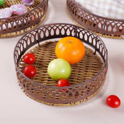 China Customized Viable Shape Handwoven Round Tray Basket Wicker Stackable Storage Baskets With Iron Frame Customized Color Viable Yes! for sale