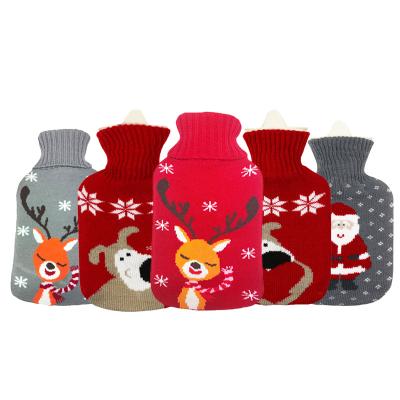 China In Winter Keep Christmas Wholesale Warm Warm Water Bag Knitted Winter Silicone Rubber Injection Cover Winter Hot Water Bag for sale