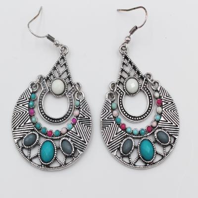 China FASHIONABLE Manufacturers Sell Fashionable Facted Multi Flat Back Antique Earring for sale