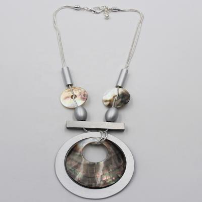 China Factory wholesale jewelry factory fancy FASHIONABLE fashion Gray Abalone Shell Pendant Necklace exquisite for women for sale