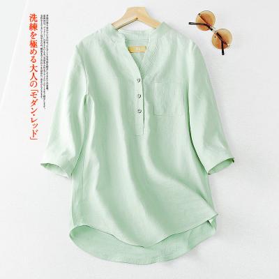 China Best Women's Breathable Customize 3/4 Sleeve 100% Canvas Top With Curved Edge In Pale Green for sale