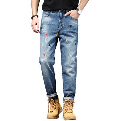 China Breathable HIP HOP Mens TAPERED Fit Embroidered Loose Fit Straight Leg Jeans In Blue for sale