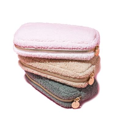 China Small Pouch Fashion Color Storage Makeup Bag Fleece Fur Cozy Pink Fluffy Cute Multi Comfortable Plush Cosmetic Bags for sale