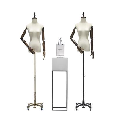 China Other Wheel Female Mannequins With Flexible Arm Vintage Boutique Female Mannequin Stand On Wheel for sale