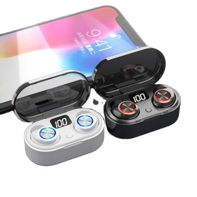 China Auto pairing/Earbuds sports earbuds new headphone free sample earbuds/power on/power tws display stereo radio earbuds tws radio earbuds for sale