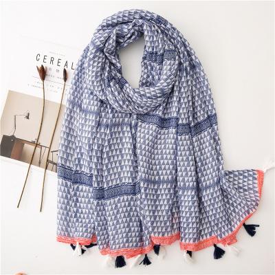 China Cotton and cotton summer linen and silk beach towel block sun vacation tourism tassel scarf handmade ethnic triangle scarf small wind canvas for sale