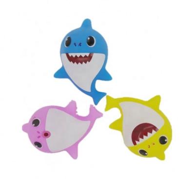 China Bath Toy Bathroom Cute Floating Water Toy Funny Animal Baby Water Spray Plastic Bath Toy for sale