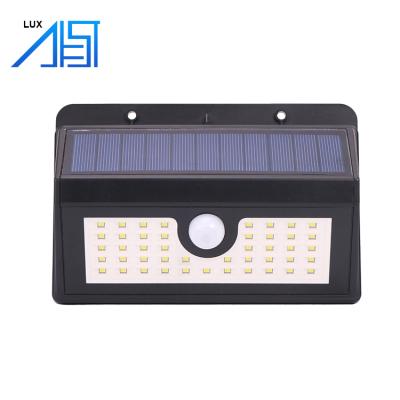 China Outdoor Waterproof Polycarbonate 45 LED Garden Light Solar Collector Wall Light for sale