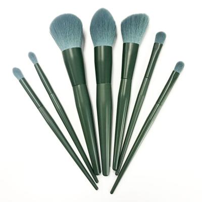 China Angular Blush Green Seven Pcs Makeup Brush Soft Nylon Hair Make Up Brush Set for sale