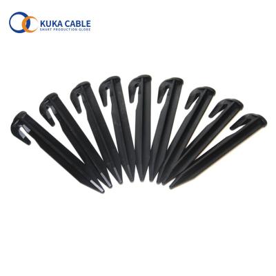 China Black PP Plastic Garden Plastic Pegs Fix Wire For Lawn Mower Wire for sale