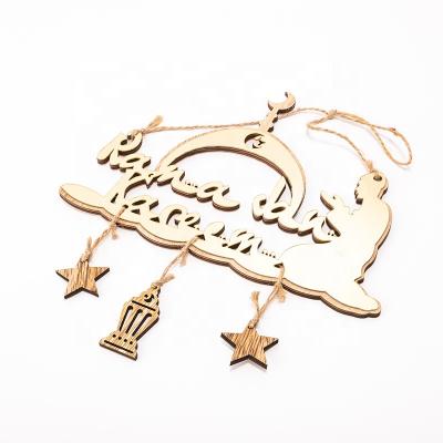 China Custom Wooden Festival Stuff Superwin Ramadan EID Islamic Wall Hanging Moon Party Supplies Decor Moon Ornament for sale