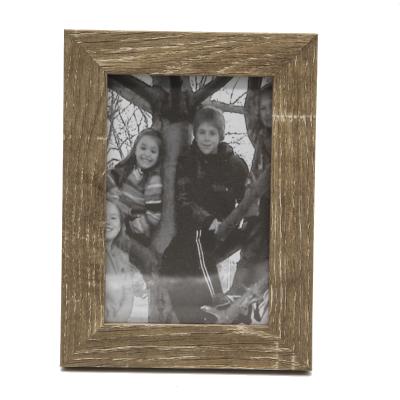 China High Quality Home Decorative Picture Frame Modern Picture Frame For Table Top Or Wall Mounting Display Rustic Brown Style Wooden Picture Frame for sale