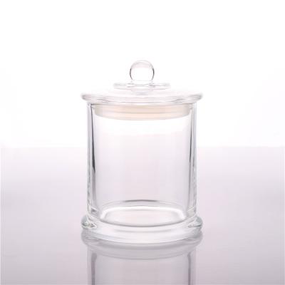 China BOYE Luxury Home Decoration Hot Shaped Glass Candle Jars With Glass Lids For Candle Making for sale