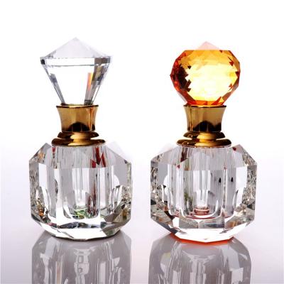 China Fancy Wholesale Hot Sale k9 Attar Personal Care Essential Oil Perfume Glass Crystal Bottle for sale