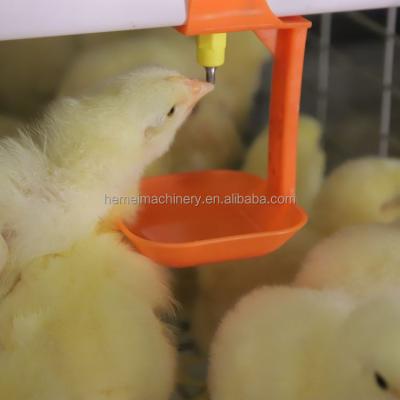 China Farms HEMEI Modern Automatic Poultry Drinking System for Chicken Layer Broiler Nipple Drinker for sale