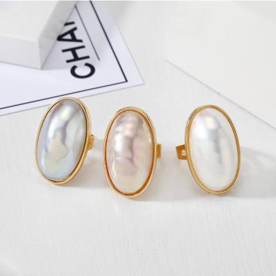 China FASHIONABLE European and American exaggerated adjustable wholesale fashion pearlescent resin ring personality imitation shell ring for sale